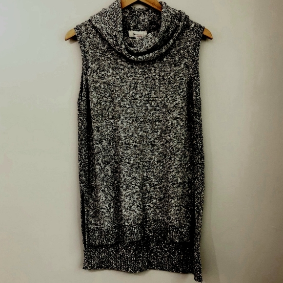 Vince Camuto Knit Cowl Neck Sweater Sleeveless Split Hem Marled Size Small NWT - Picture 3 of 13